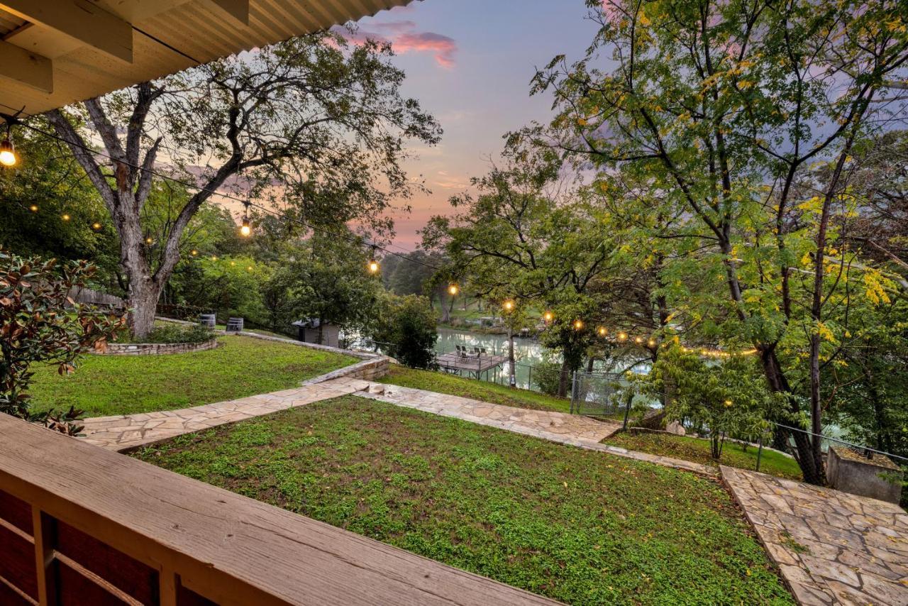 Luxury Lakefront Oasis With Boat Dock-Firepit McQueeney Exterior foto